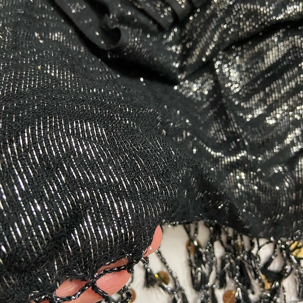 Black and Silver Metallic Chevron Design Scarf - Picture 2 of 6